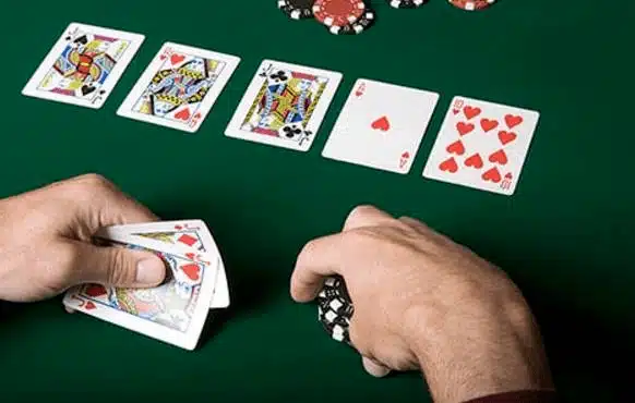 在线扑克锦标赛与技巧-华体会体育