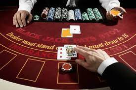 在线赌场游戏的数字革新：引领潮流-华体会体育