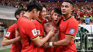 点评：帕克力挺球员，批评老板行为“不合适”-华体会体育