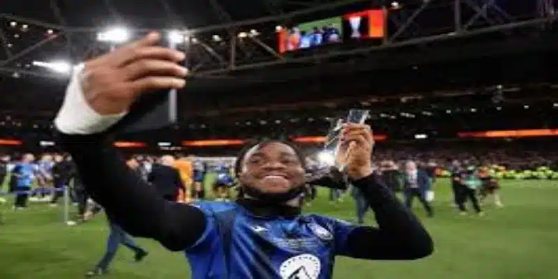 胜利的象征与未来展望-华体会体育