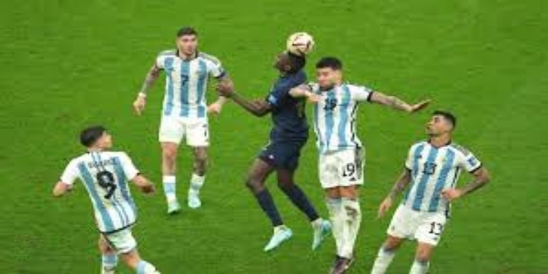 三大亮点：华体会体育带您解读蒂尔科夫斯基的足球人生-华体会体育