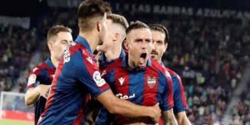 关键球员与阵容解读-华体会体育独家分析 — 华体会体育