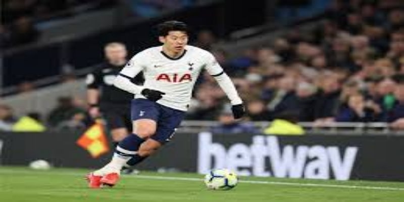 布瓦奇履历与争议：助教能否胜任豪门主帅？- 华体会体育