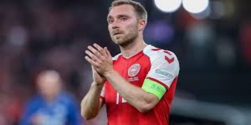 转会细节解析：三年合同与自由身加盟 — 华体会体育